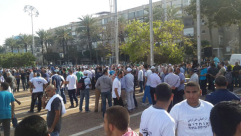  20 حافلة تصل إلى تل ابيب للمشاركة في التظاهرة القطرية ودعوات للمشاركة